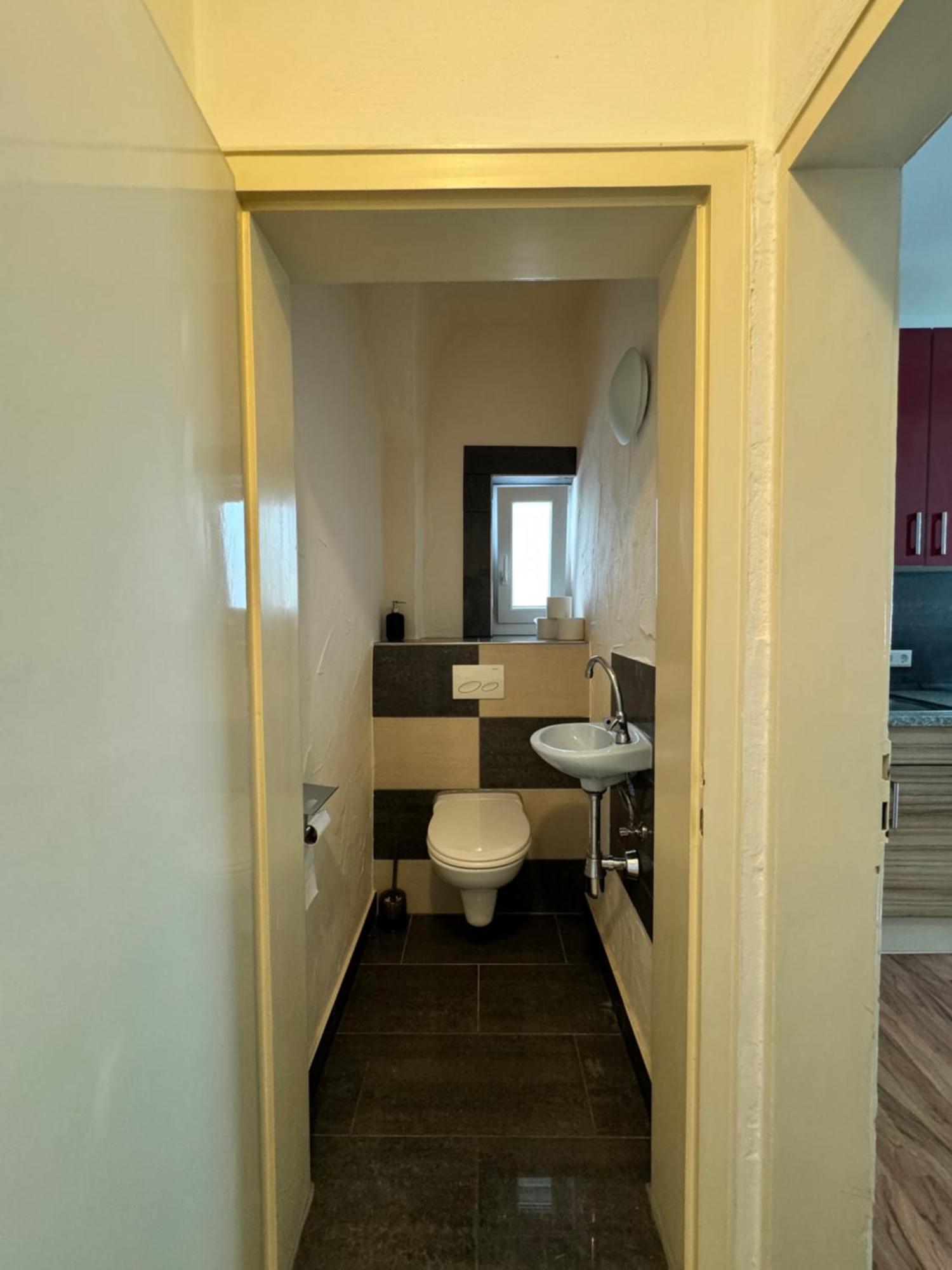 שווביש האל "City Chic Apartment" Im Gassen Gefluester מראה חיצוני תמונה